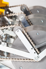 Laden Sie das Bild in den Galerie-Viewer, Bassi Handsämaschine 1-reihig (10/22)